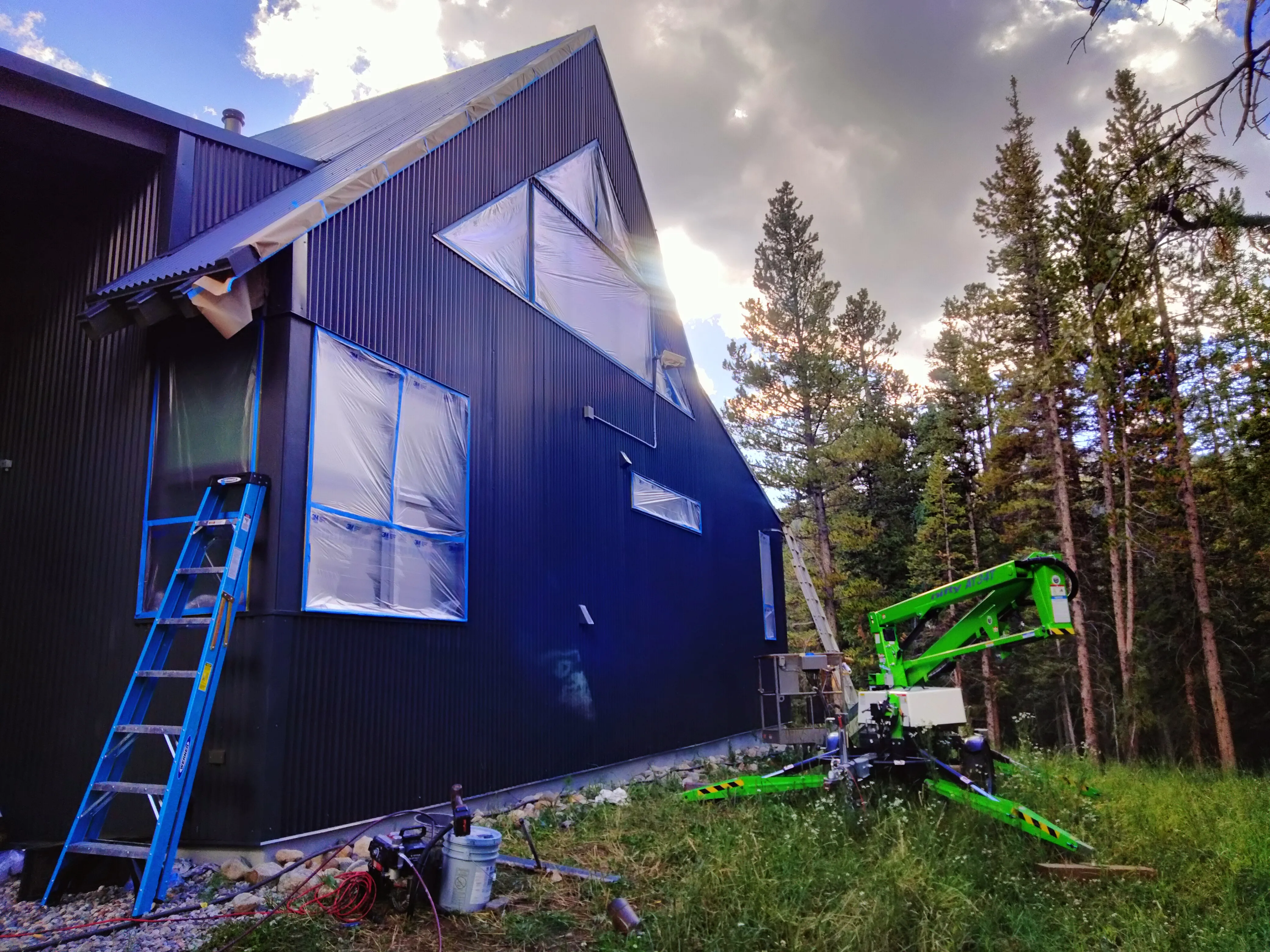 Fine finish exterior during paint